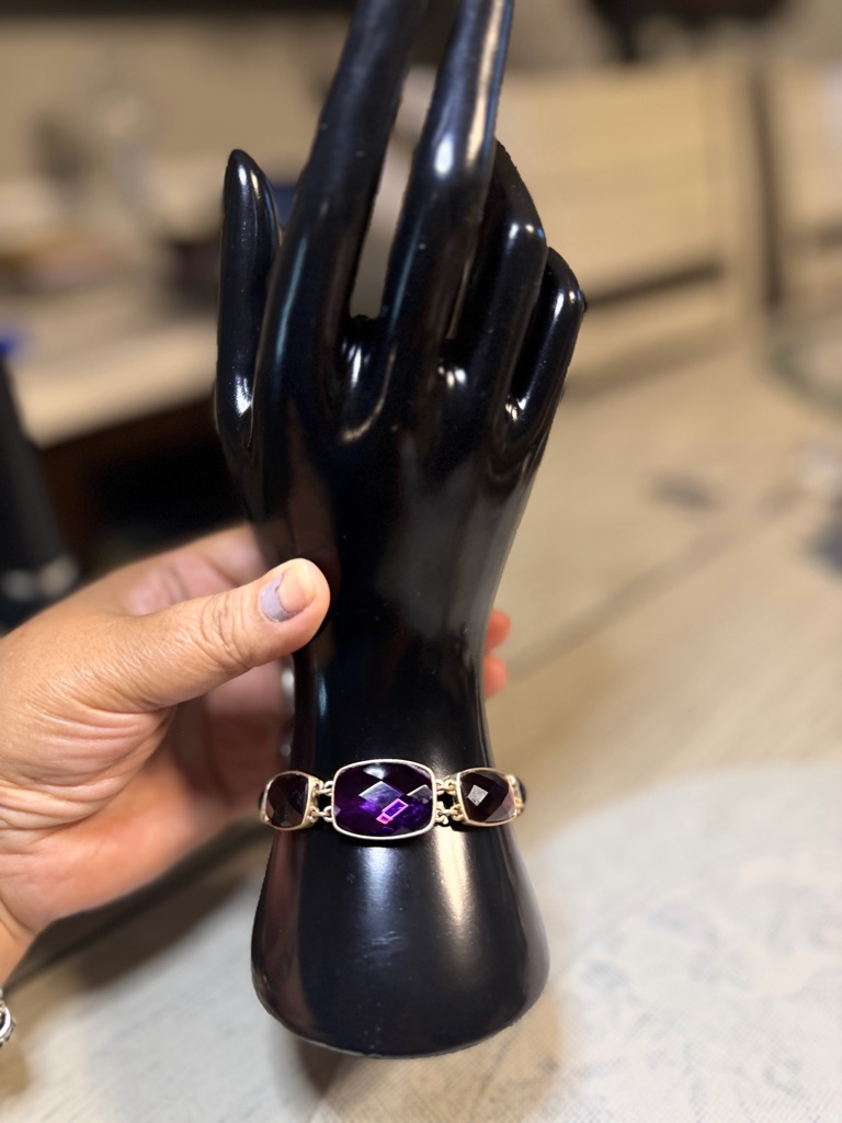 Womens Purple Gemstone Link Bracelet 22$